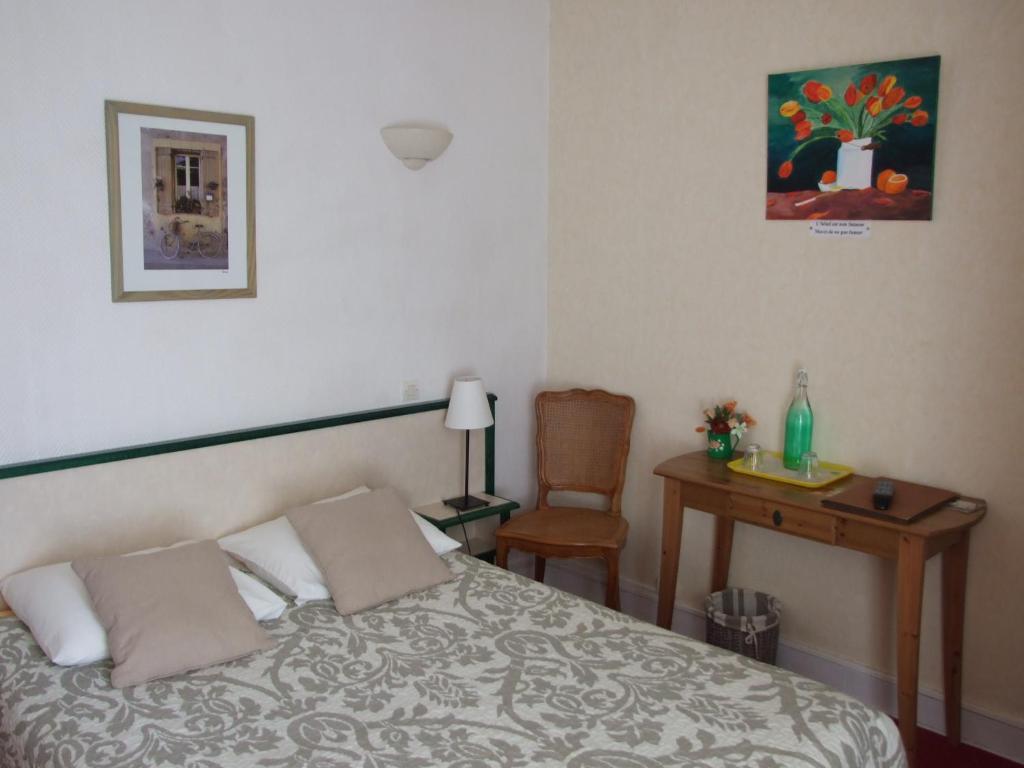 Hotel Du Val D'Aure Cadéac エクステリア 写真