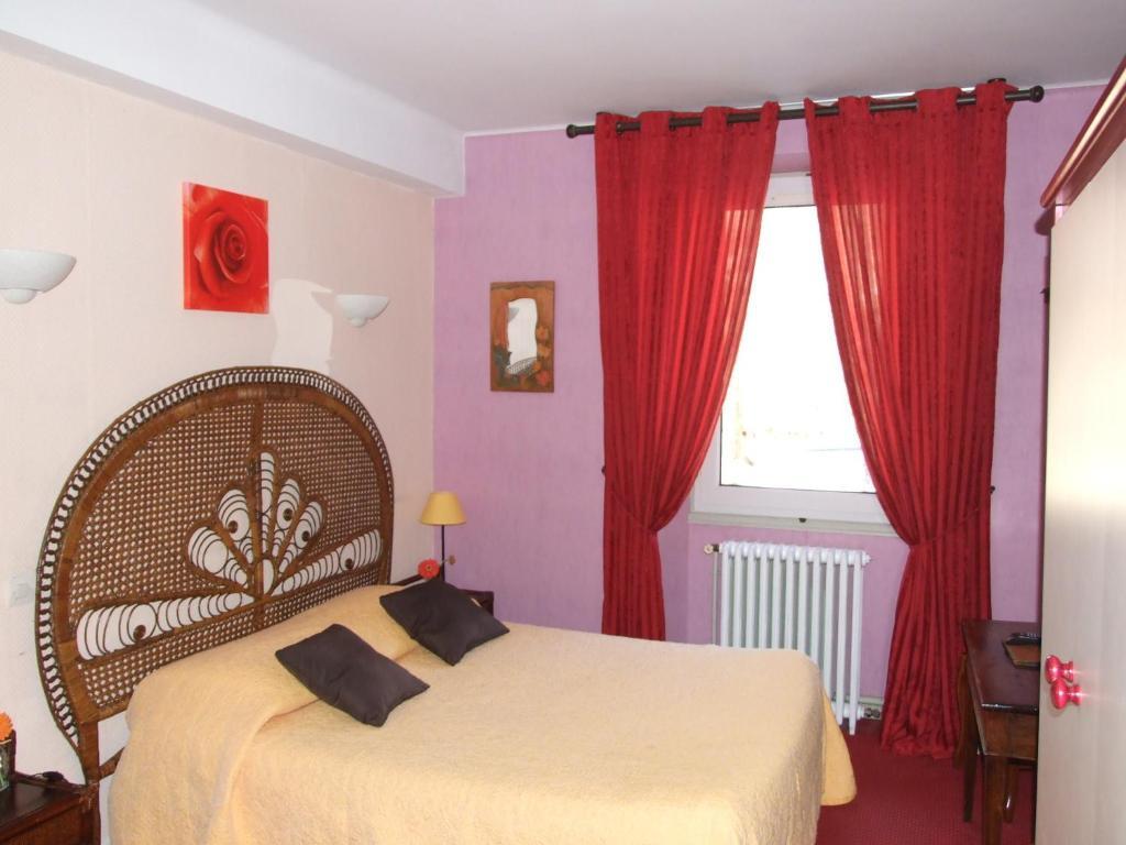 Hotel Du Val D'Aure Cadéac 部屋 写真