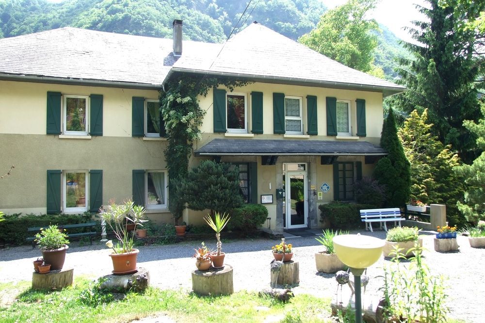 Hotel Du Val D'Aure Cadéac エクステリア 写真